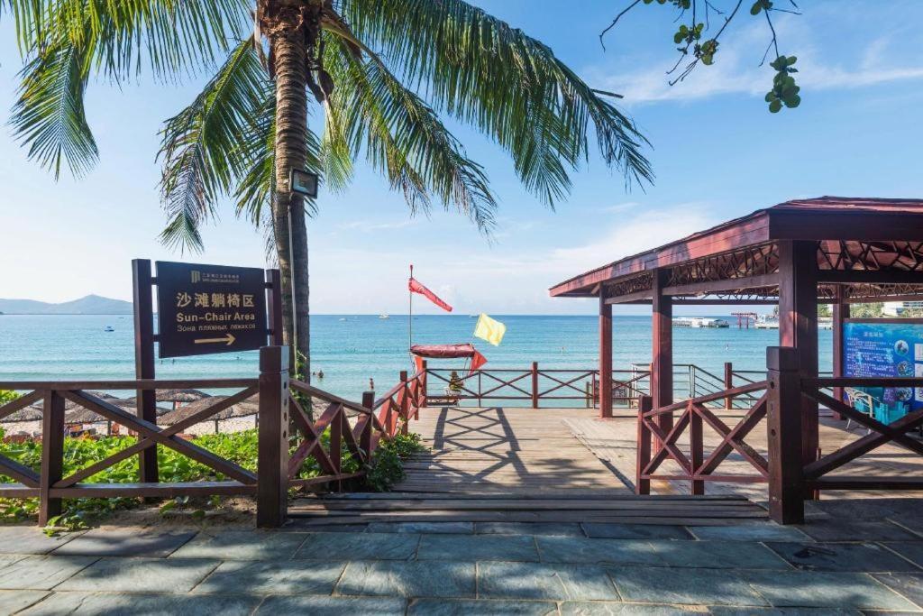 Sanya Shanghai Huating Boutique Resort Hotel Exterior photo