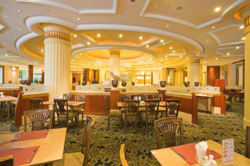 Sanya Shanghai Huating Boutique Resort Hotel Exterior photo