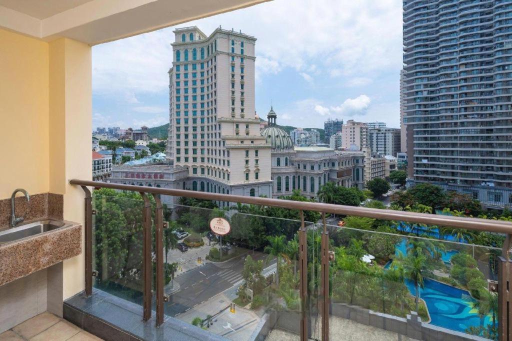 Sanya Shanghai Huating Boutique Resort Hotel Exterior photo