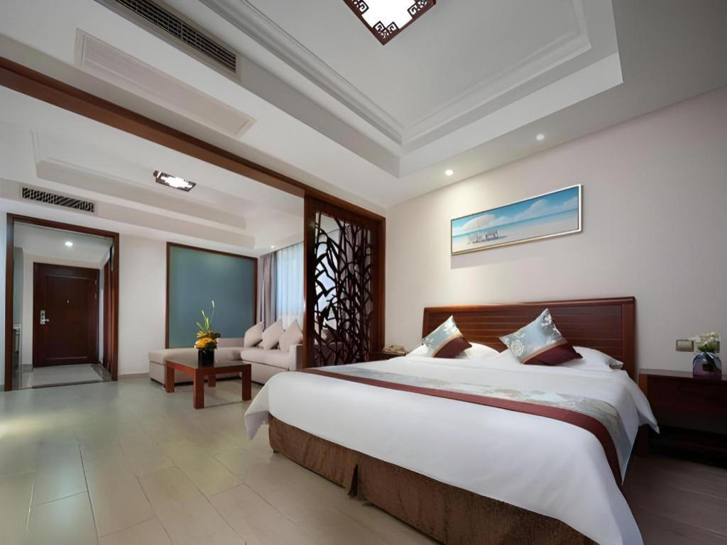 Sanya Shanghai Huating Boutique Resort Hotel Exterior photo