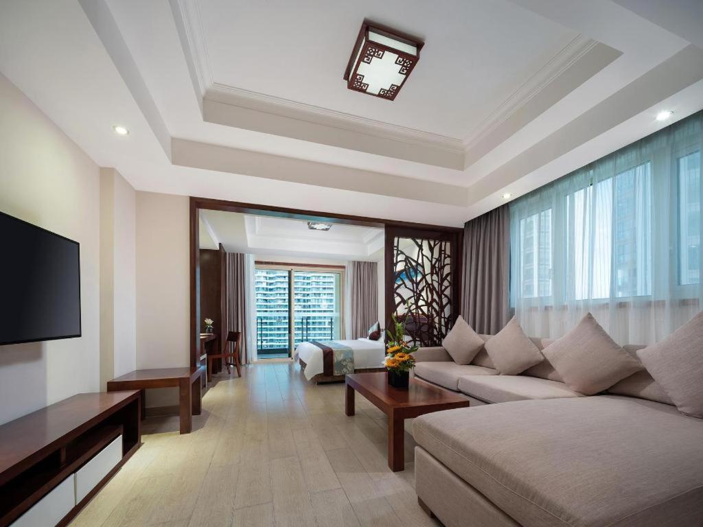 Sanya Shanghai Huating Boutique Resort Hotel Exterior photo
